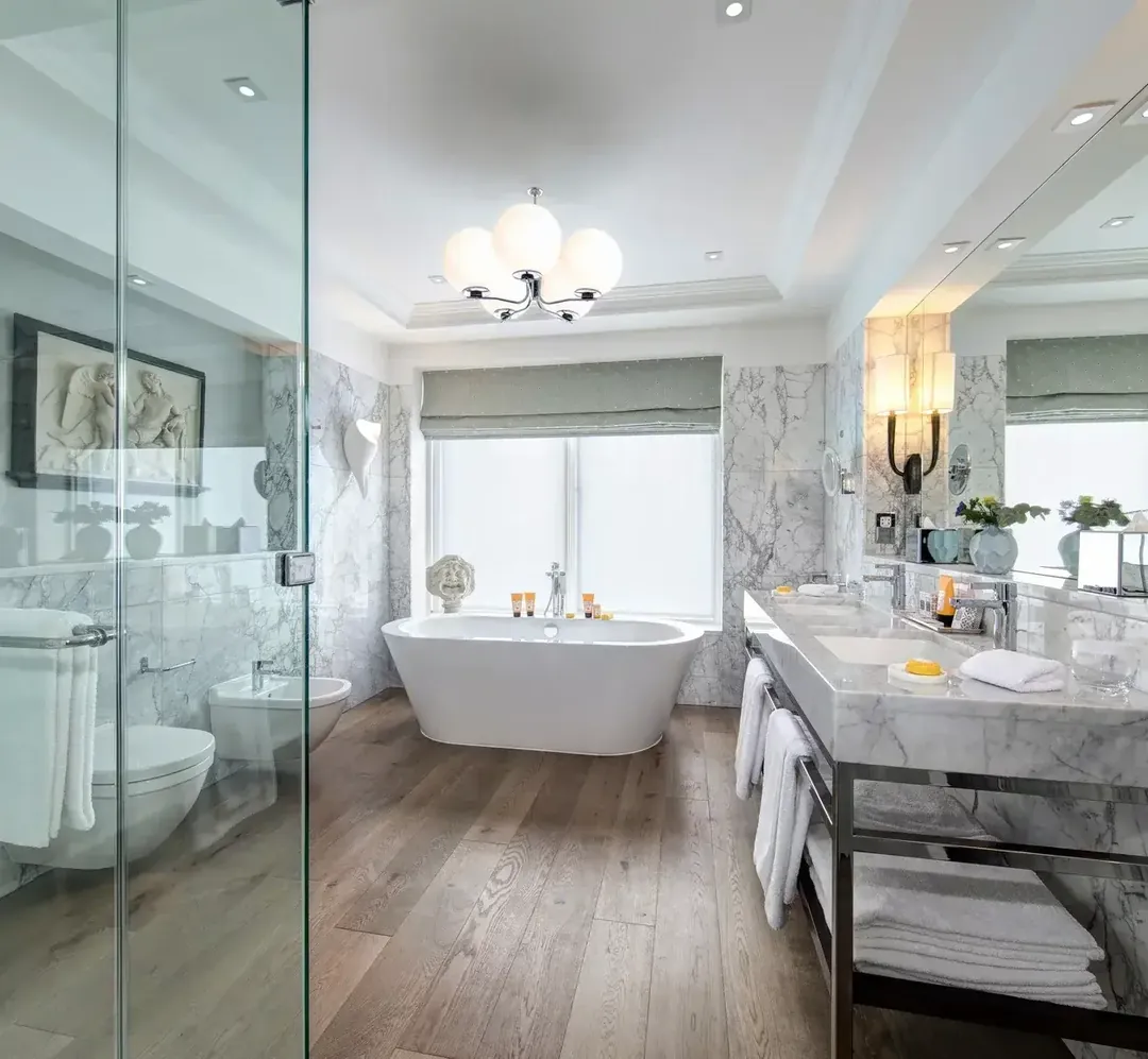 Bette BetteLux Oval IV Silhouette