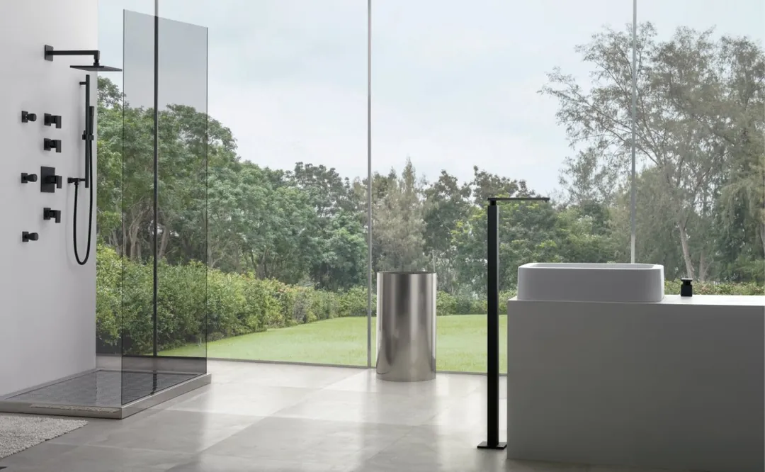 Graff Solar Collection