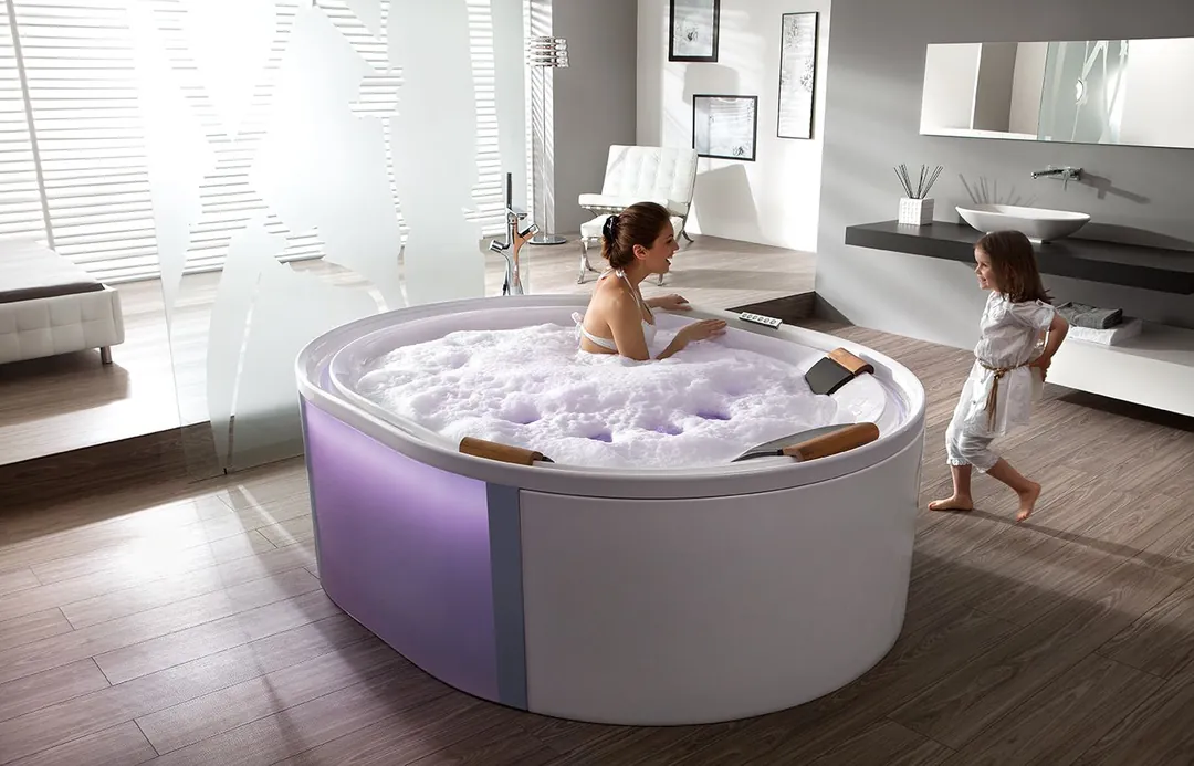 Hoesch Ergo+ oval freestanding