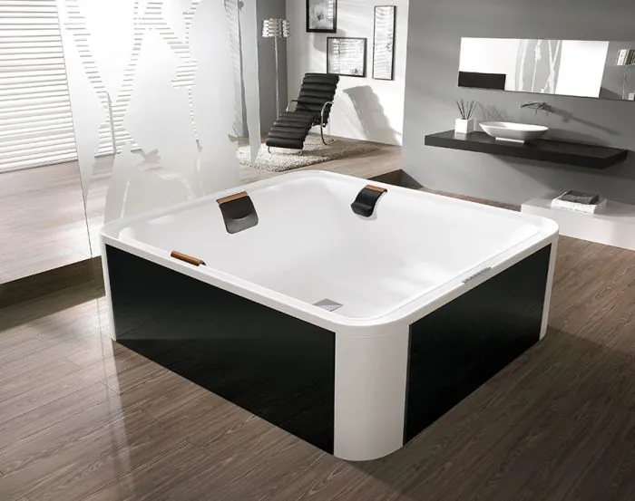 Hoesch Ergo+ square freestanding