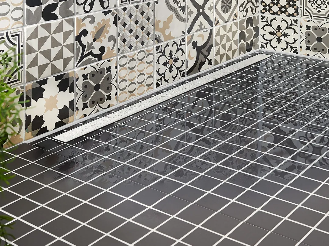 Kermi Душевая система LINE complete shower board