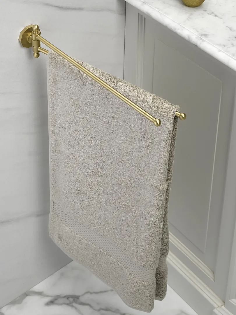 THG Paris Les Ondes with lever