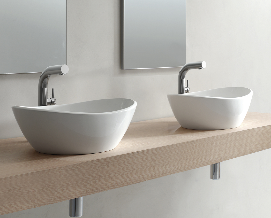 Victoria + Albert Baths Amalfi 55